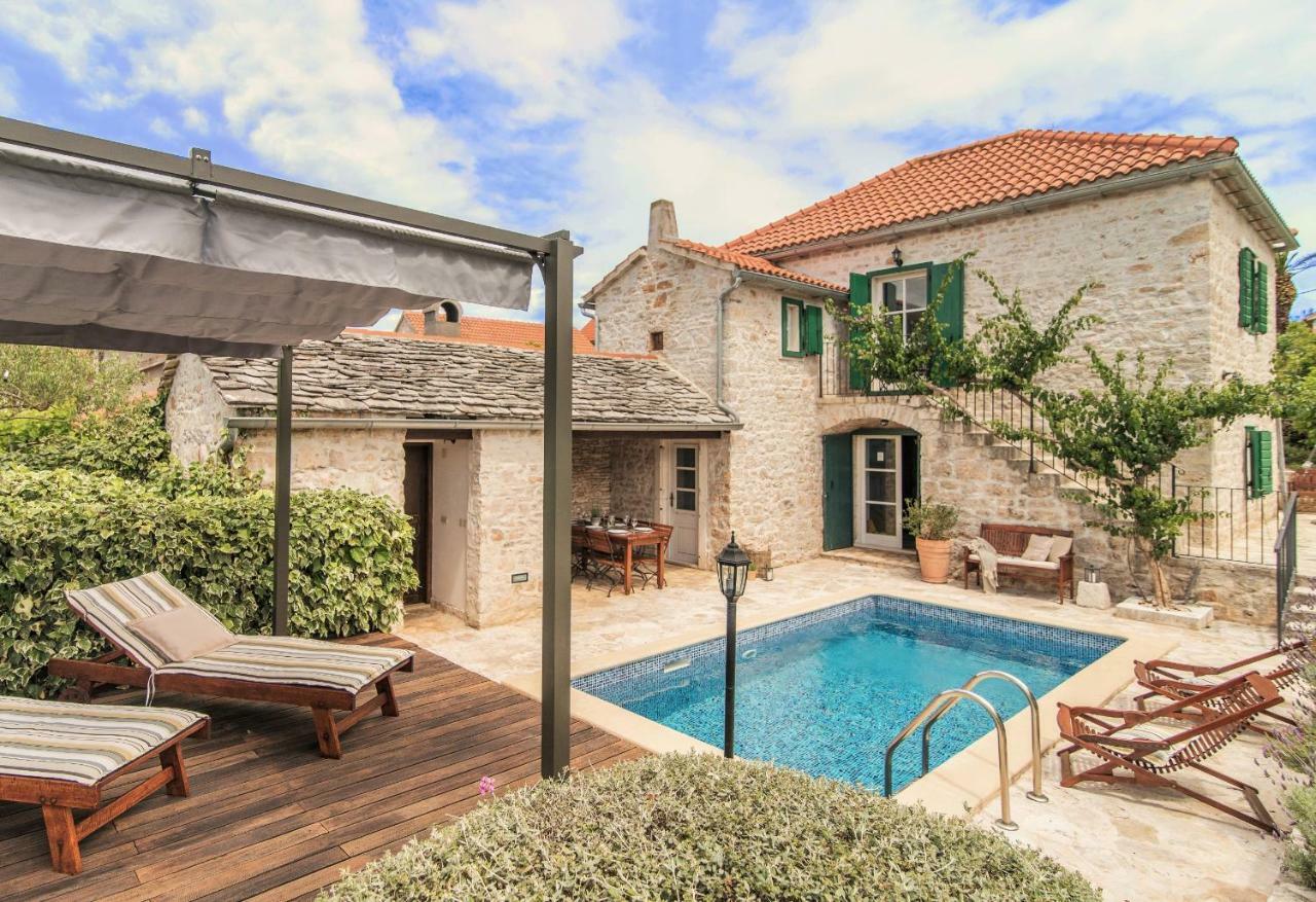 Villa Maruka Supetar Buitenkant foto